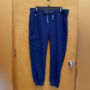 Women’s FIGS Zamora Jogger Scrub Pant (L) in Navy with Light Grey Tie